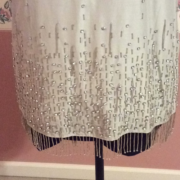 Ann Taylor Beaded Shell - Picture 2 of 3